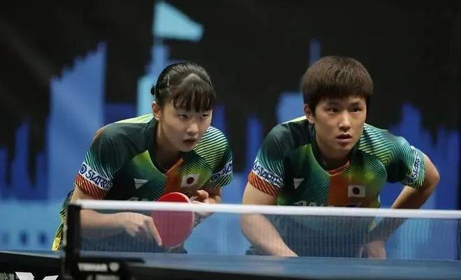 球迷们的焦 球迷们的焦