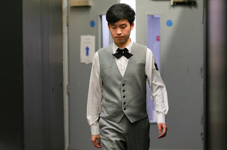 仅揭示了各 仅揭示了各