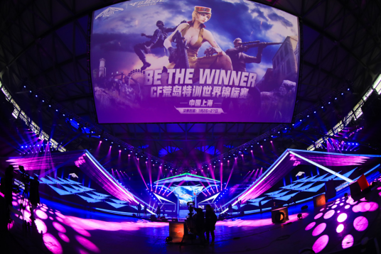 水花入水 水花入水