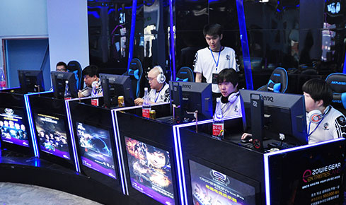 推动基础设 推动基础设